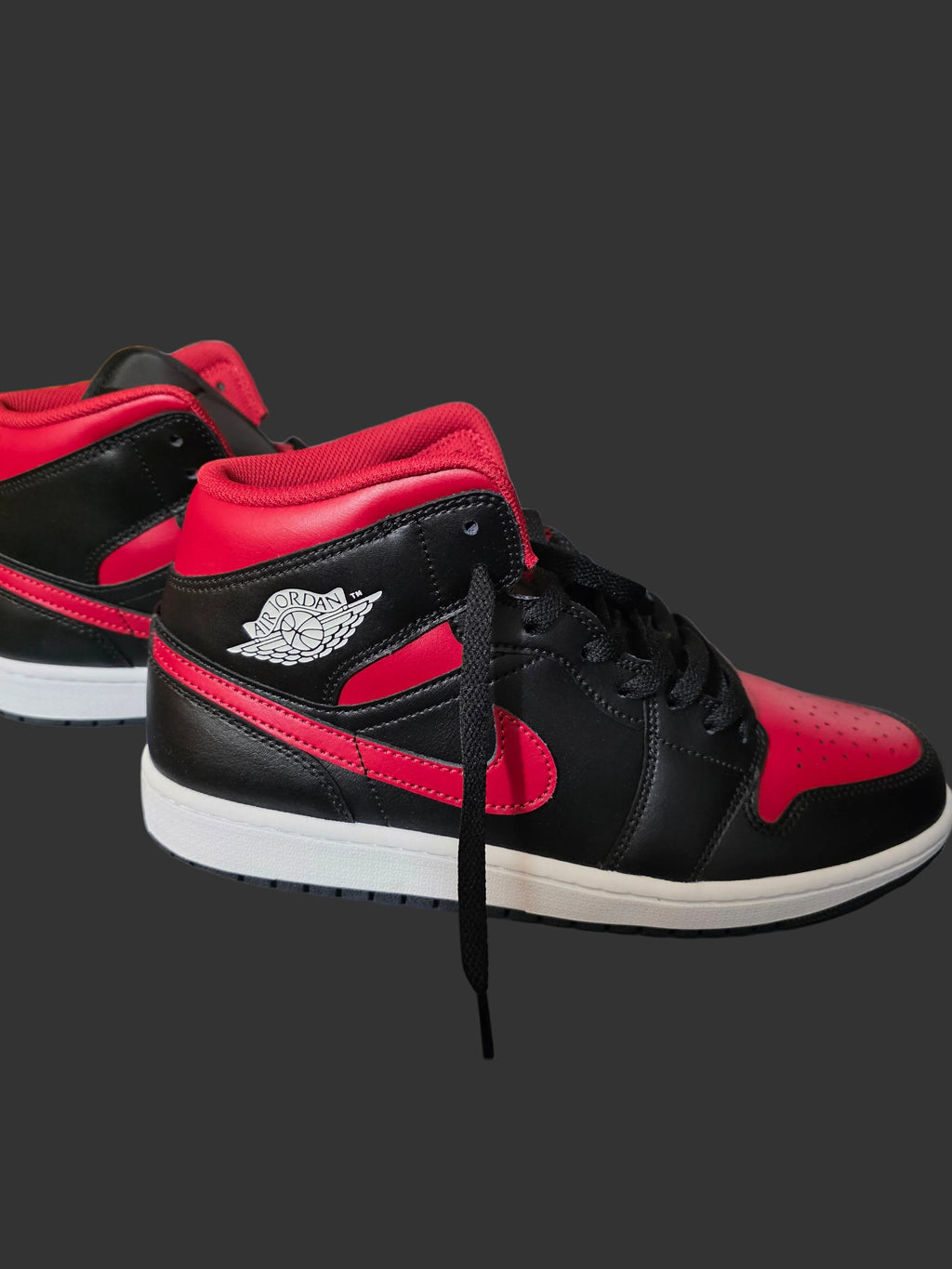 Jordan 1 Mid Chicago Bulls colorway,  size 10.5m,  new.