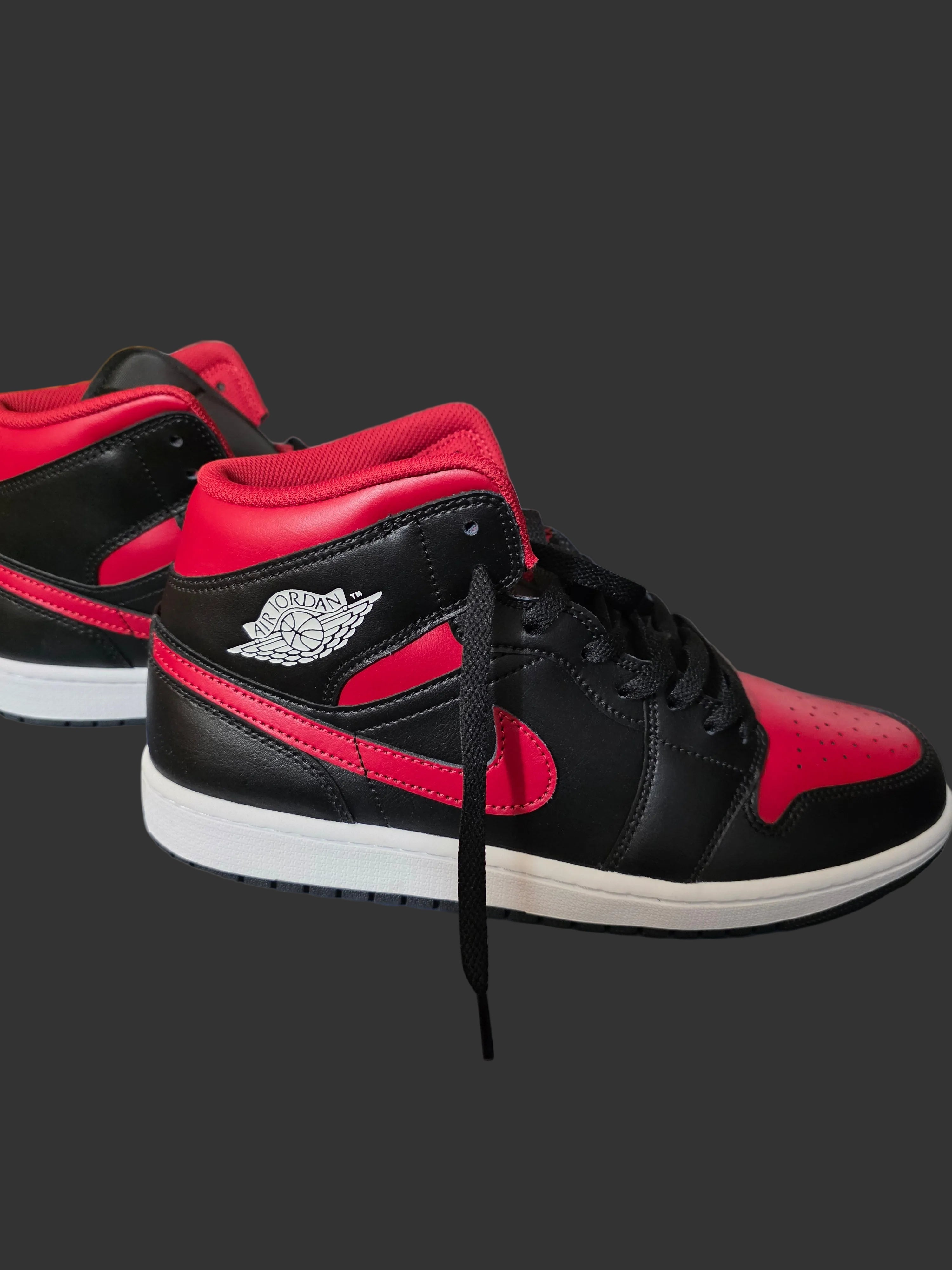 Jordan 1 Mid Chicago Bulls colorway,  size 10.5m,  new.