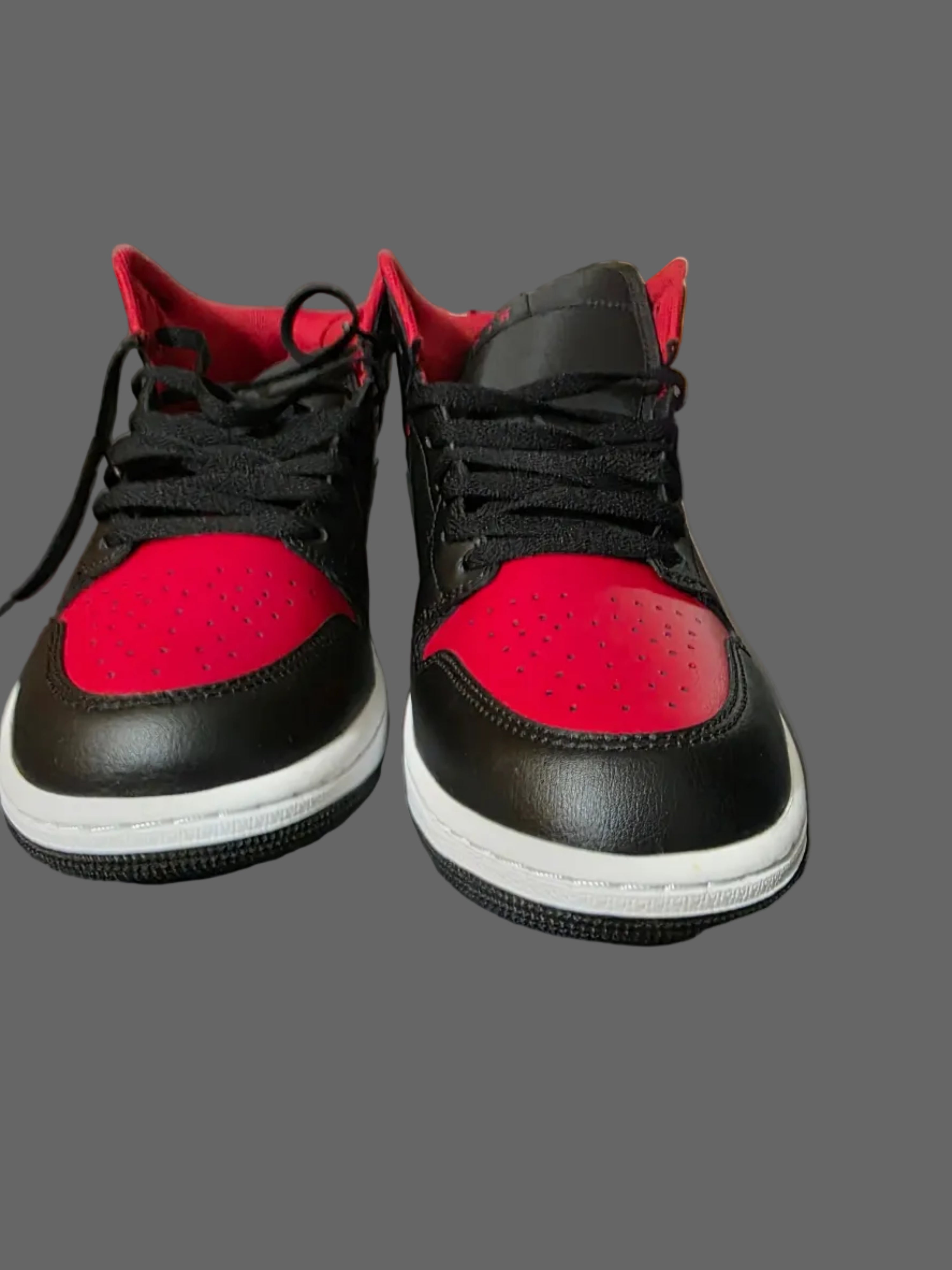 Jordan 1 Mid Chicago Bulls colorway,  size 10.5m,  new.