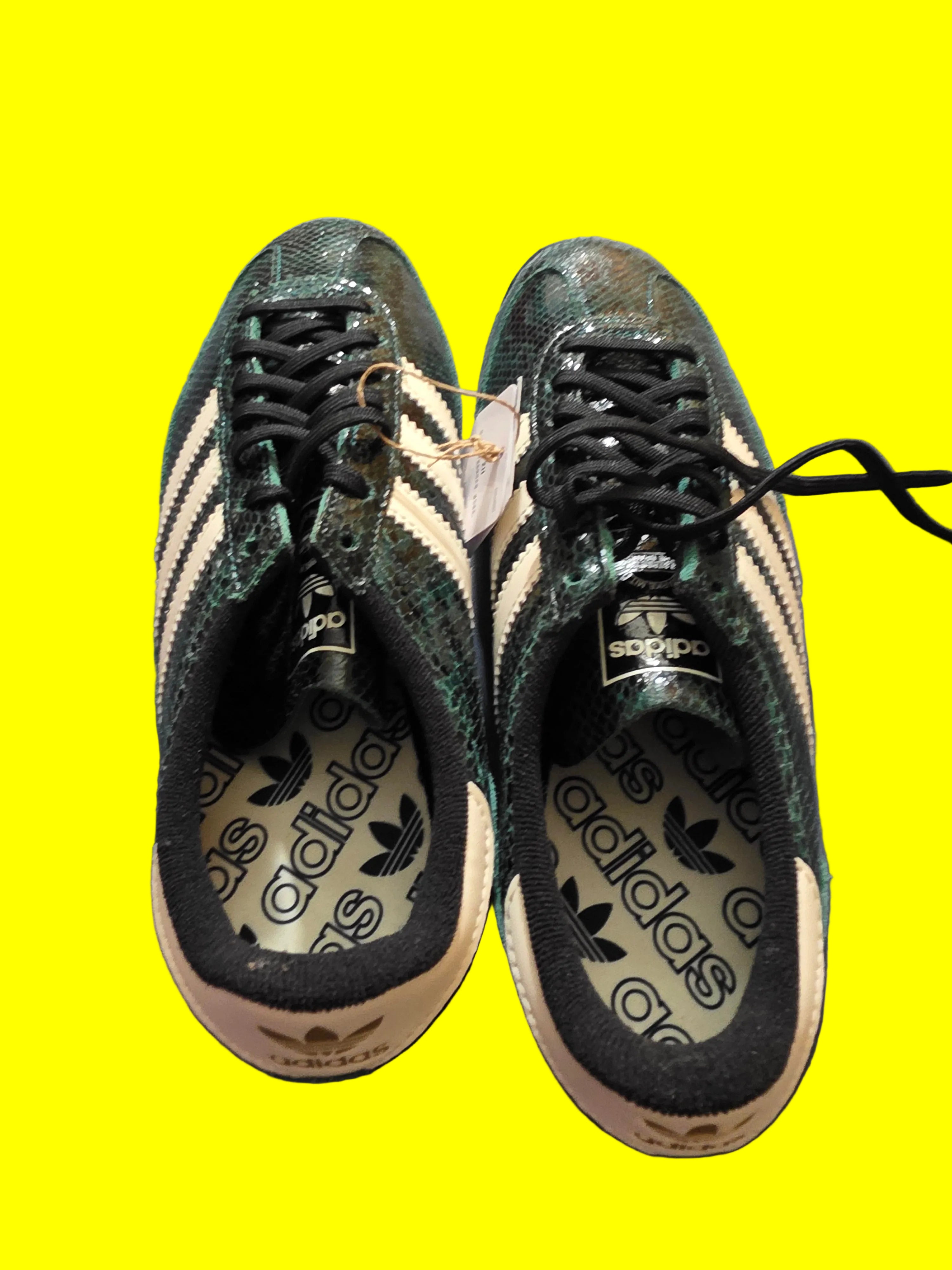 Adidas green snakeskin trainers size 9.5w,  brand new!
