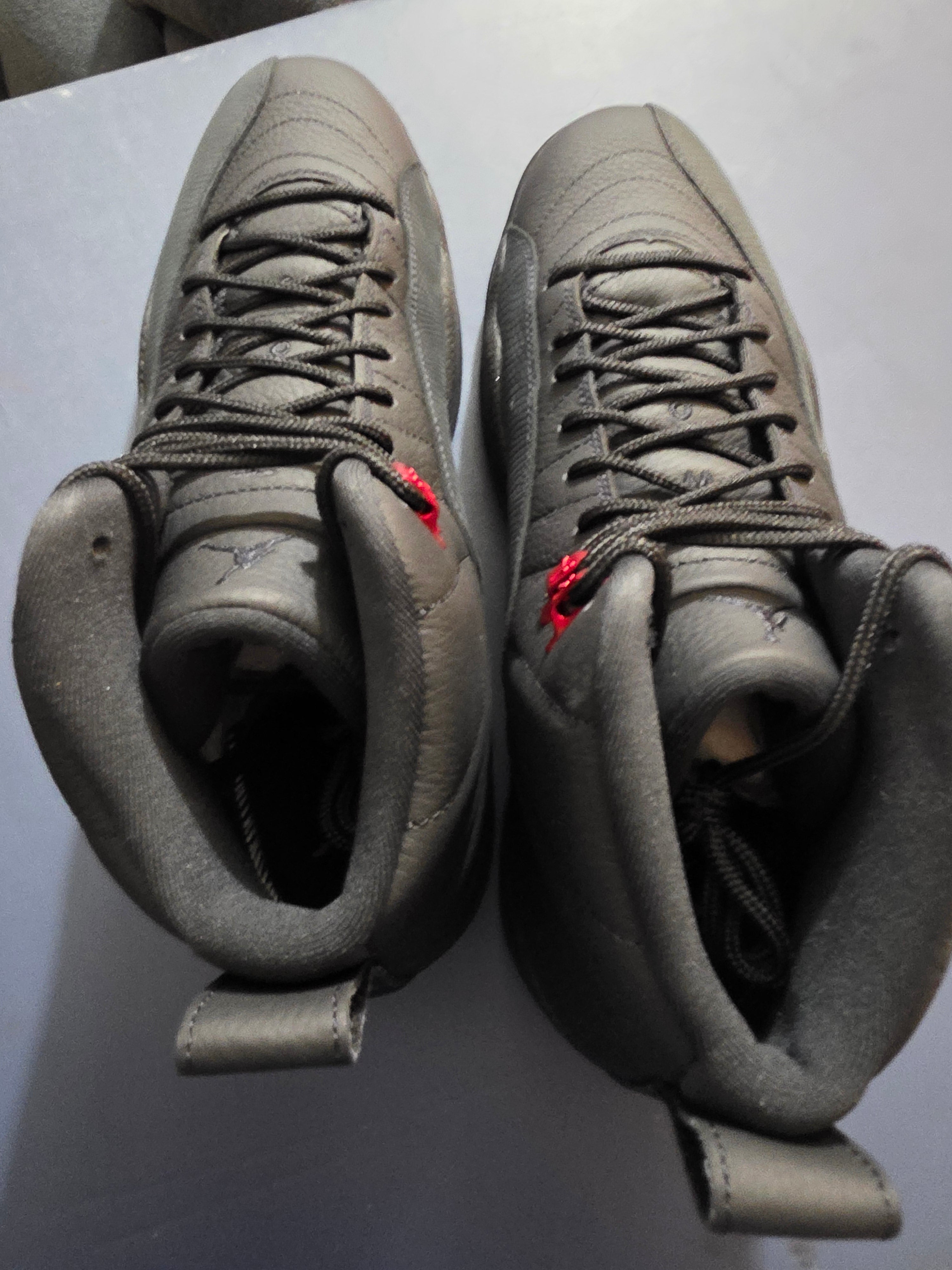 Jordan 12 "Bloodlines" New in box, size 10.5m.