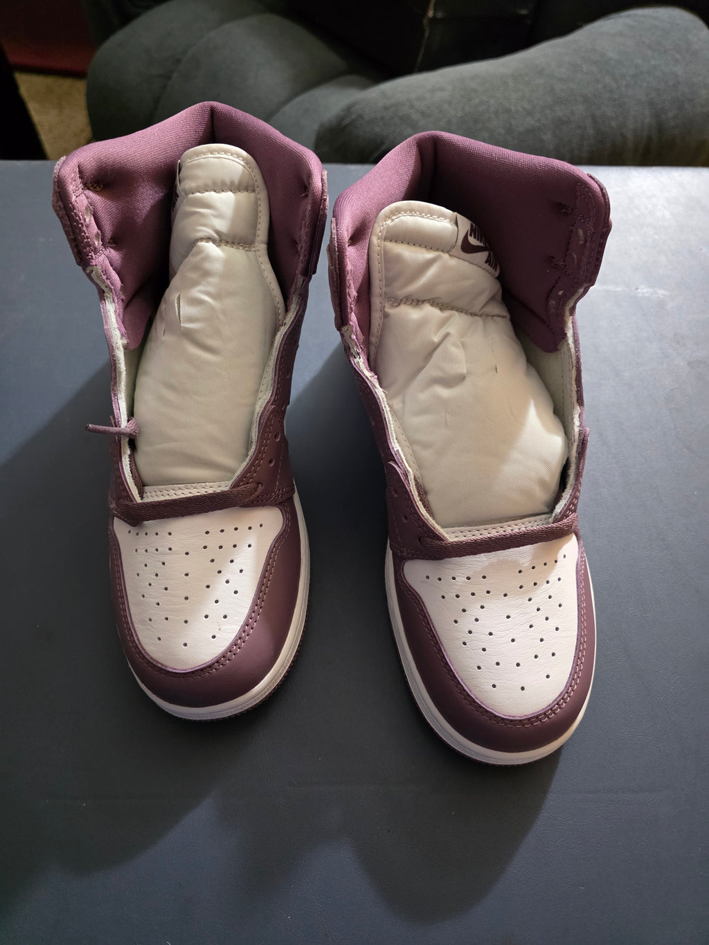Jordan 1 Mid Dark Burgundy, size 7y/8.5w,  new.