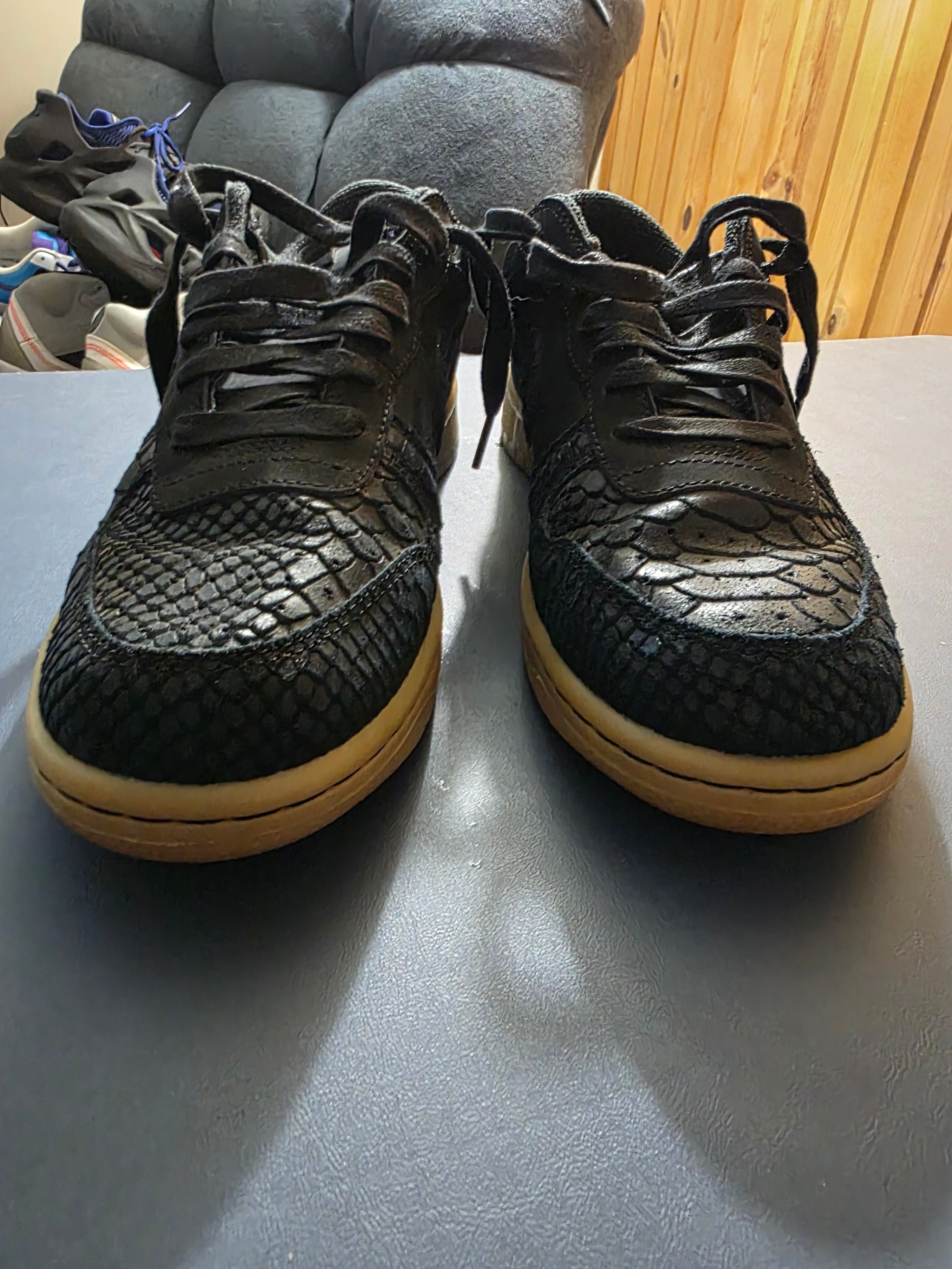 Nike Big Gum Low Lux, size 9.5m.
