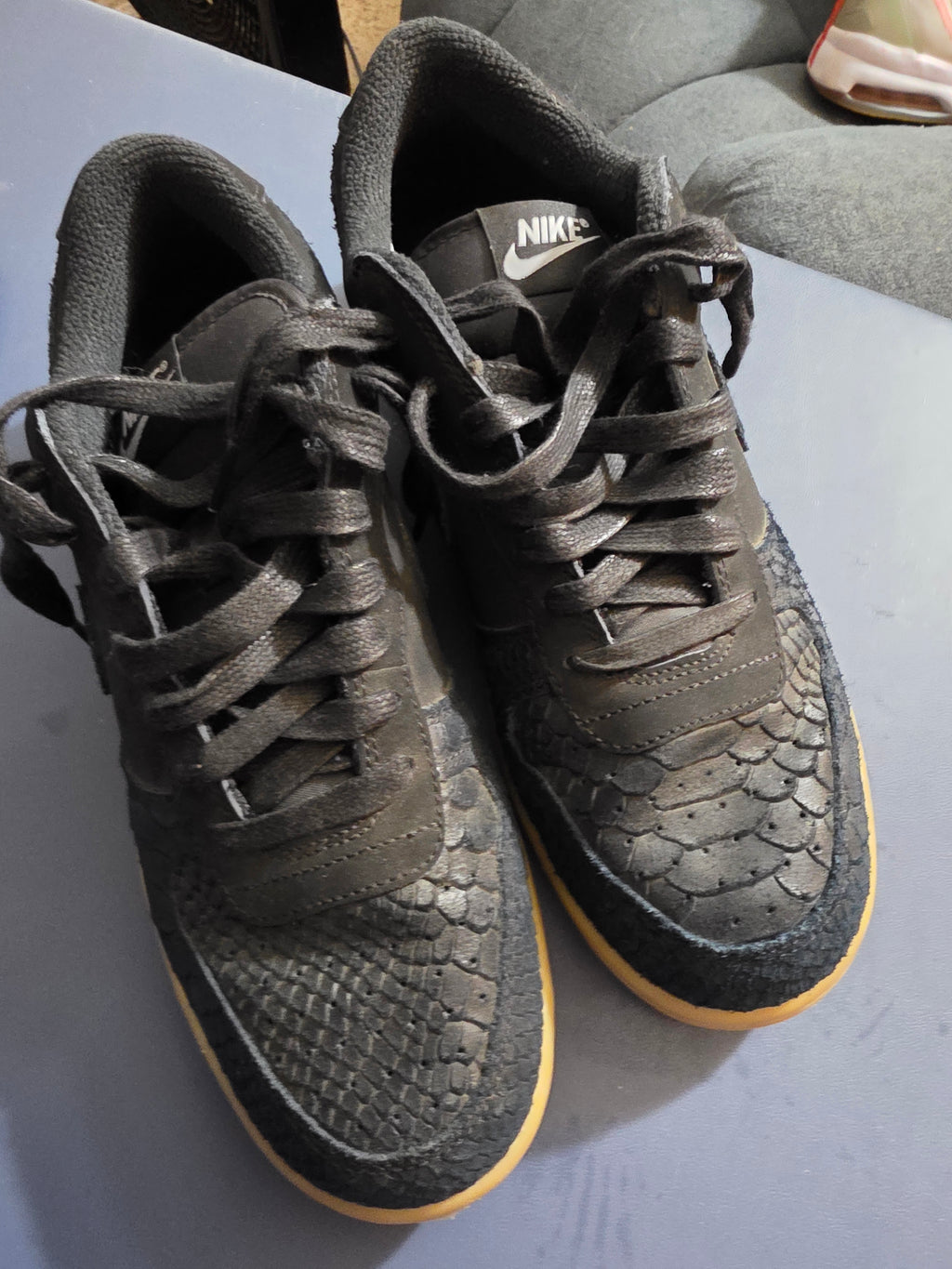 Nike Big Gum Low Lux, size 9.5m.