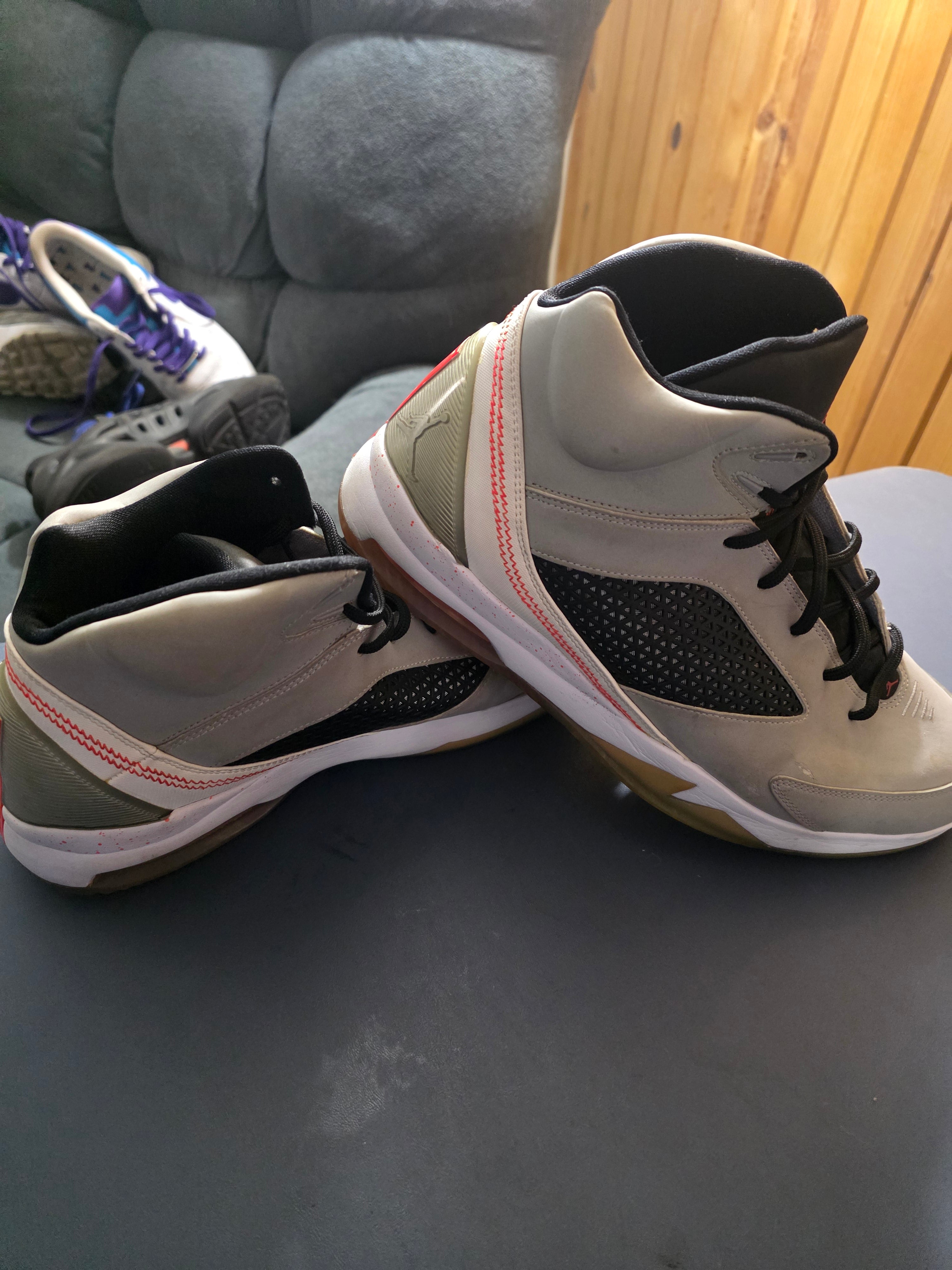 Jordan Flight Remix,  size 12m.