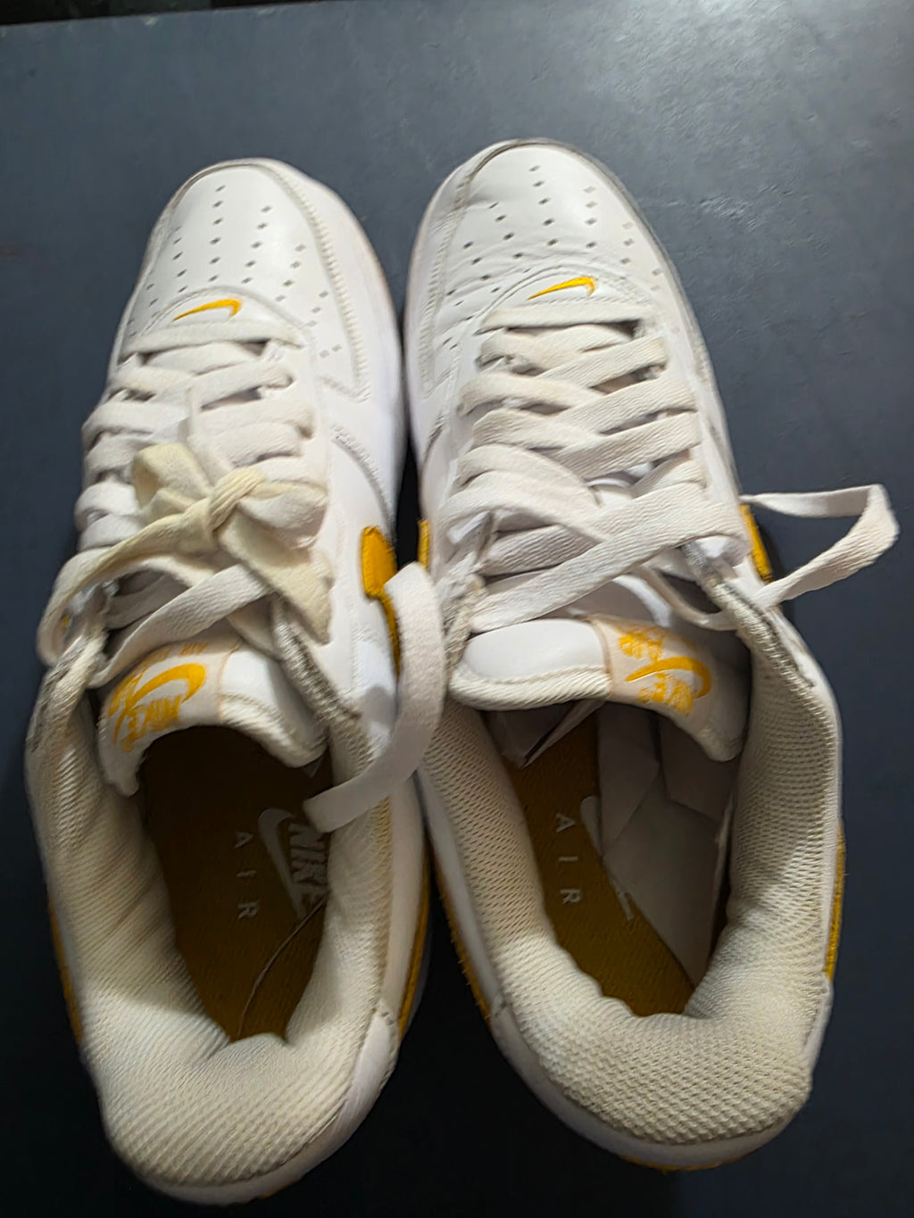 Nike Air Force 1 University Gold, size 11m.