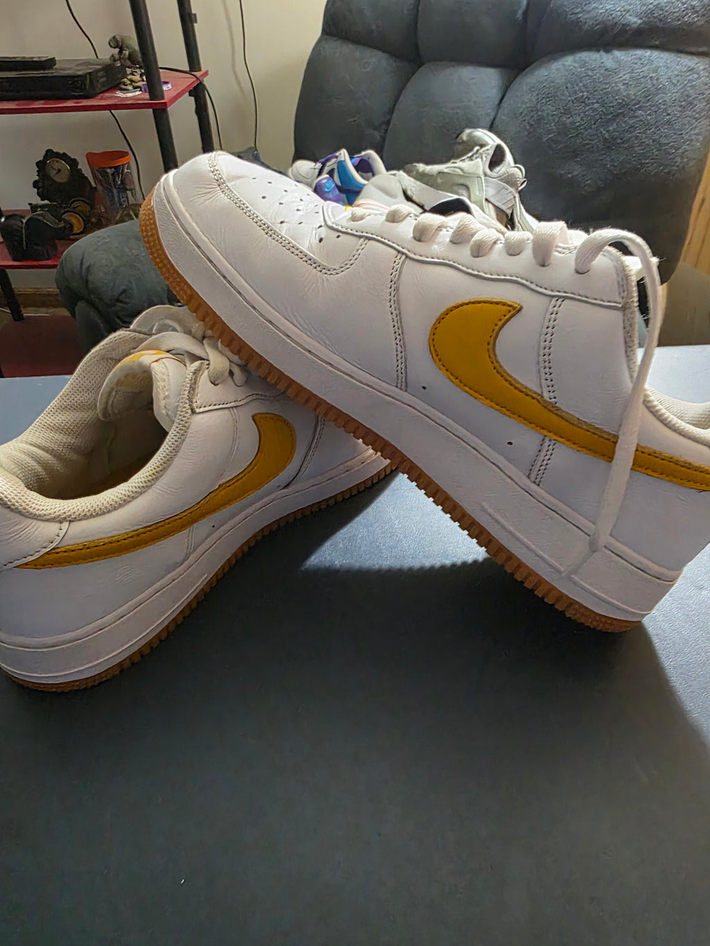 Nike Air Force 1 University Gold, size 11m.