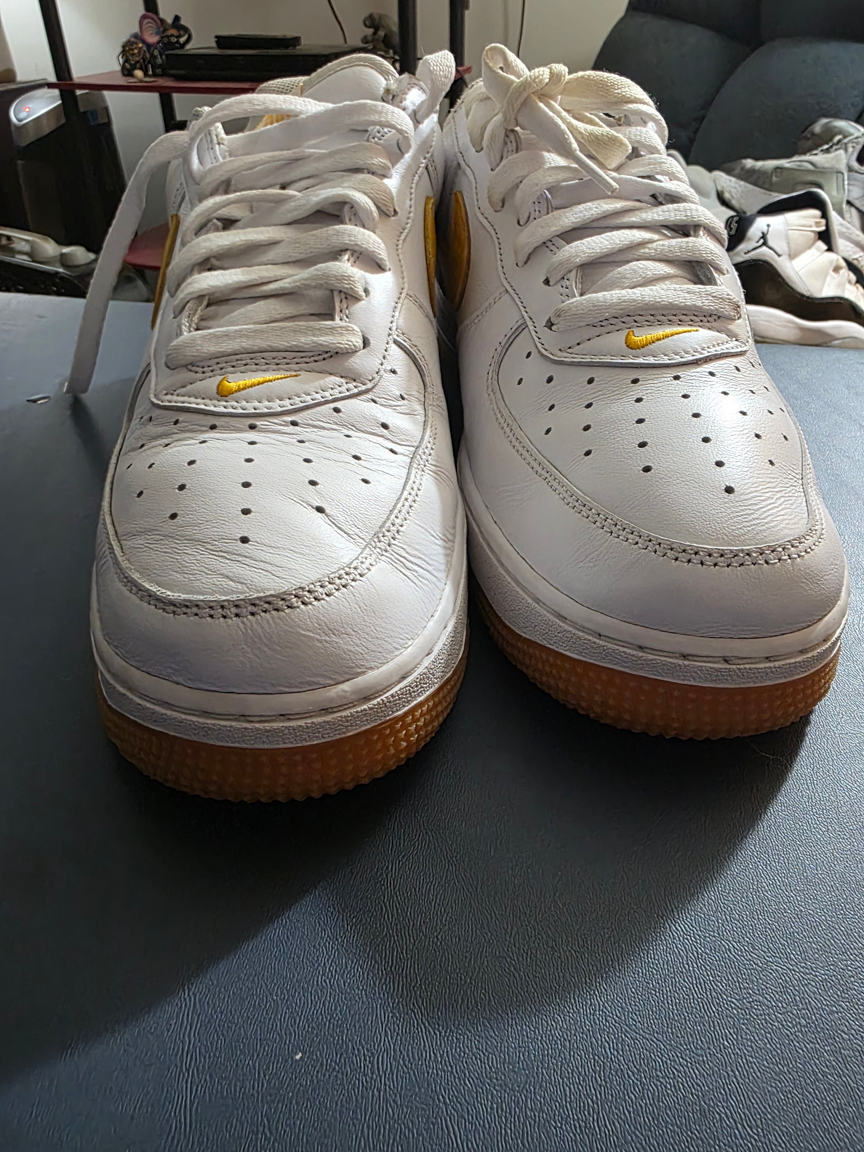 Nike Air Force 1 University Gold, size 11m.