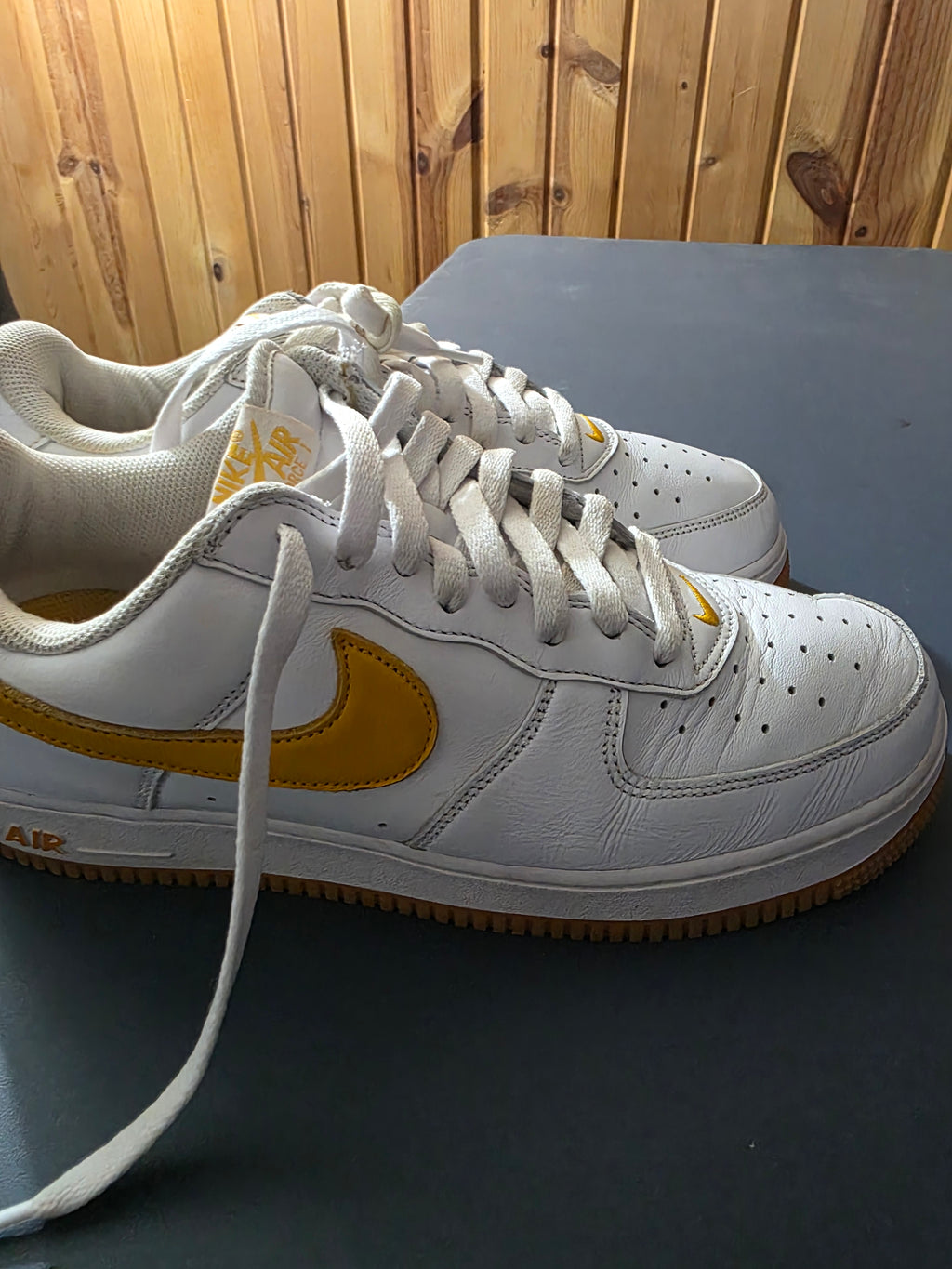 Nike Air Force 1 University Gold, size 11m.