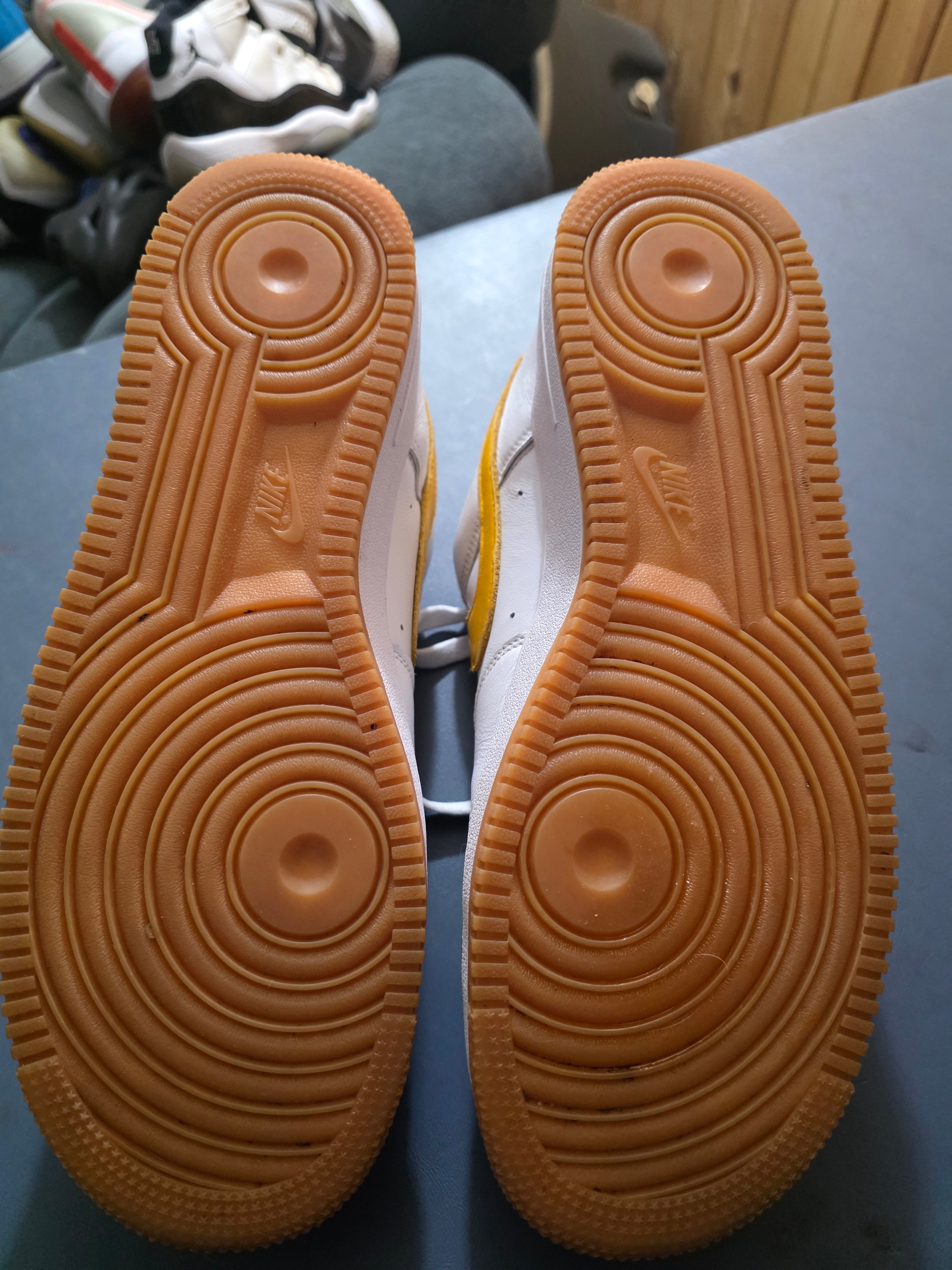 Nike Air Force 1 University Gold, size 11m.