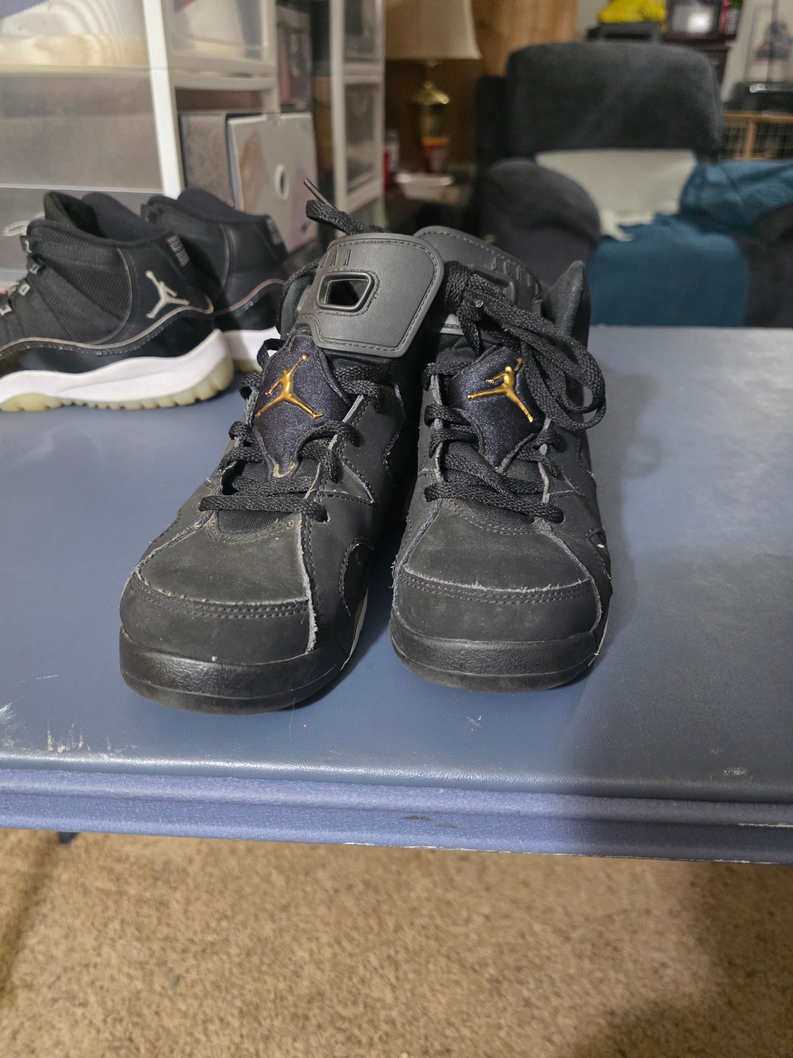 Jordan 6 retro DMP Black/ Gold,  size 2.5y.