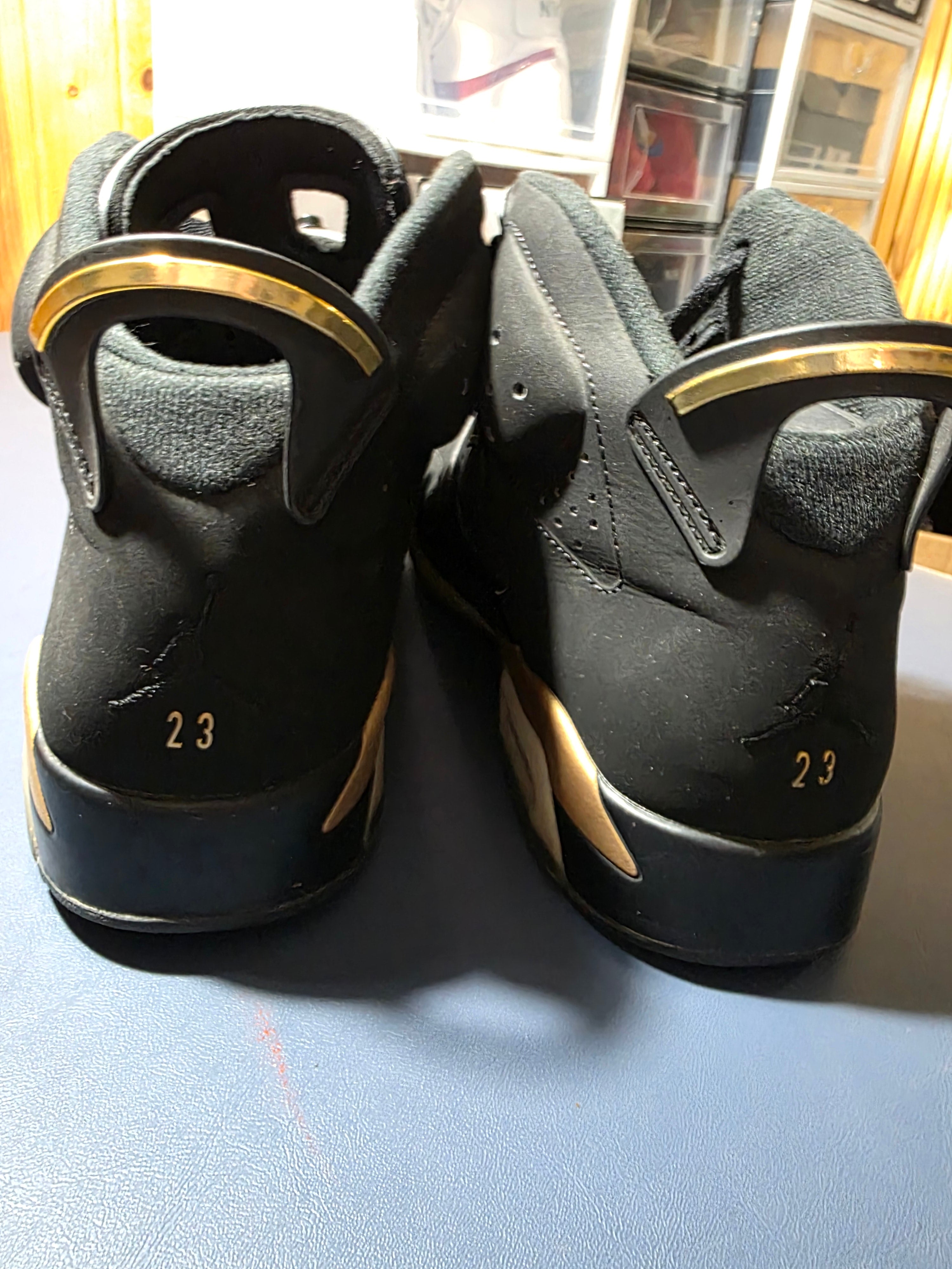 Jordan retro 6 DMP Black/Gold, size 10.5m.