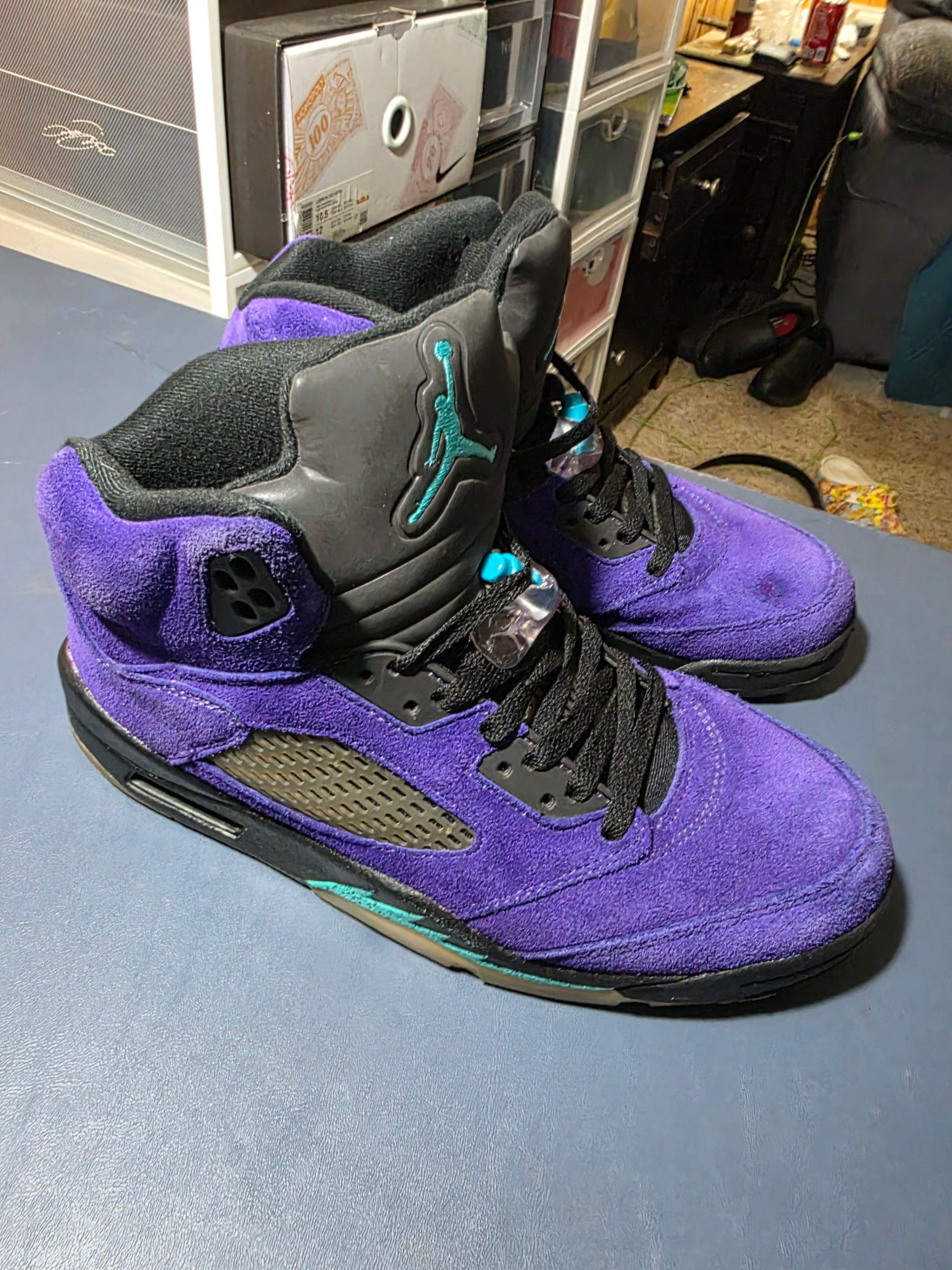 Jordan 5 retro Grape, size 10 pre-owned.