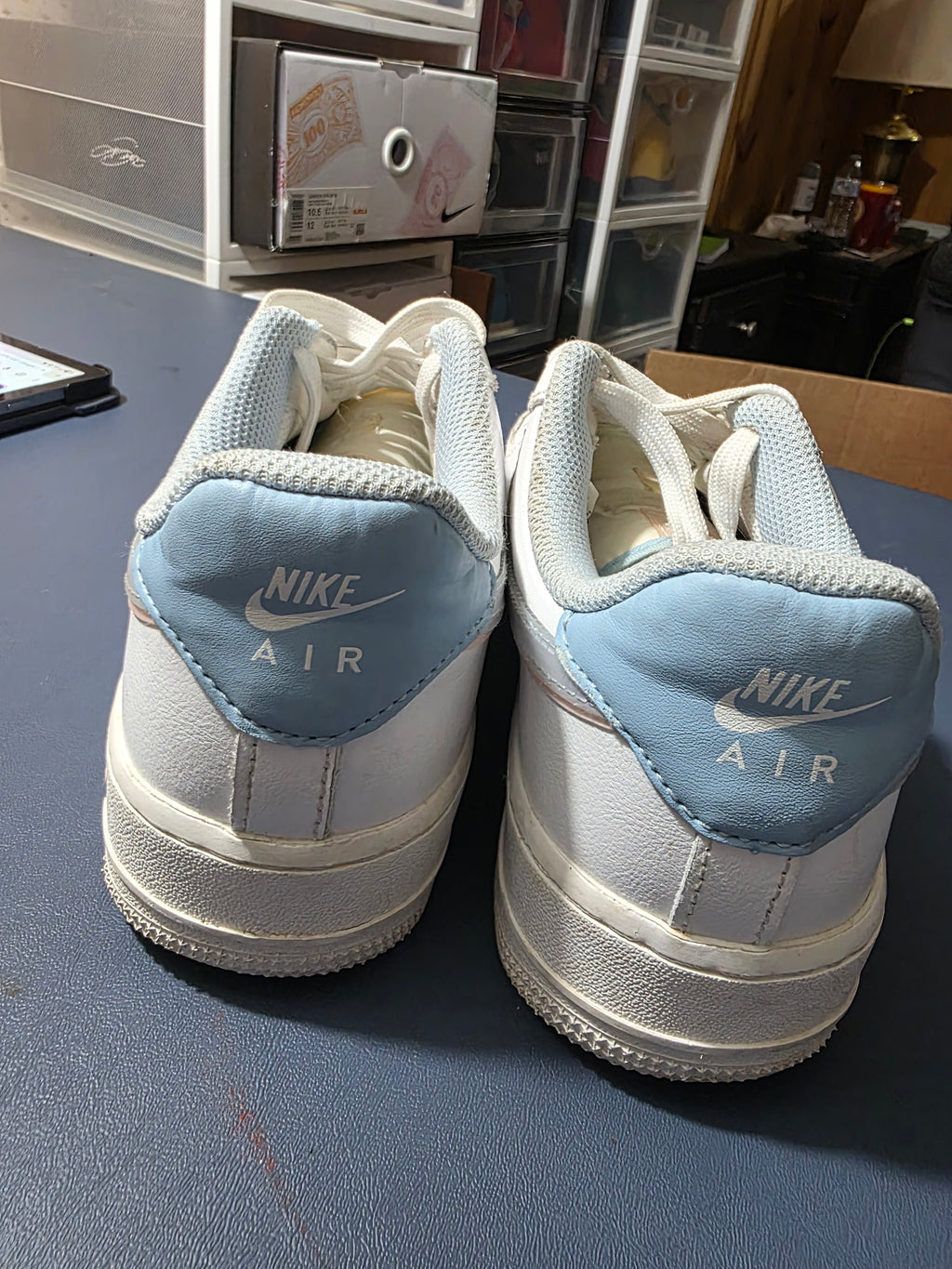 Nike Air Force 1 LV8 Double Swoosh,  size 8w.
