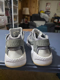 Nike Hurache, size 6y.