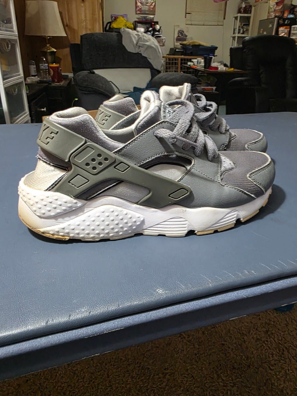 Nike Hurache, size 6y.