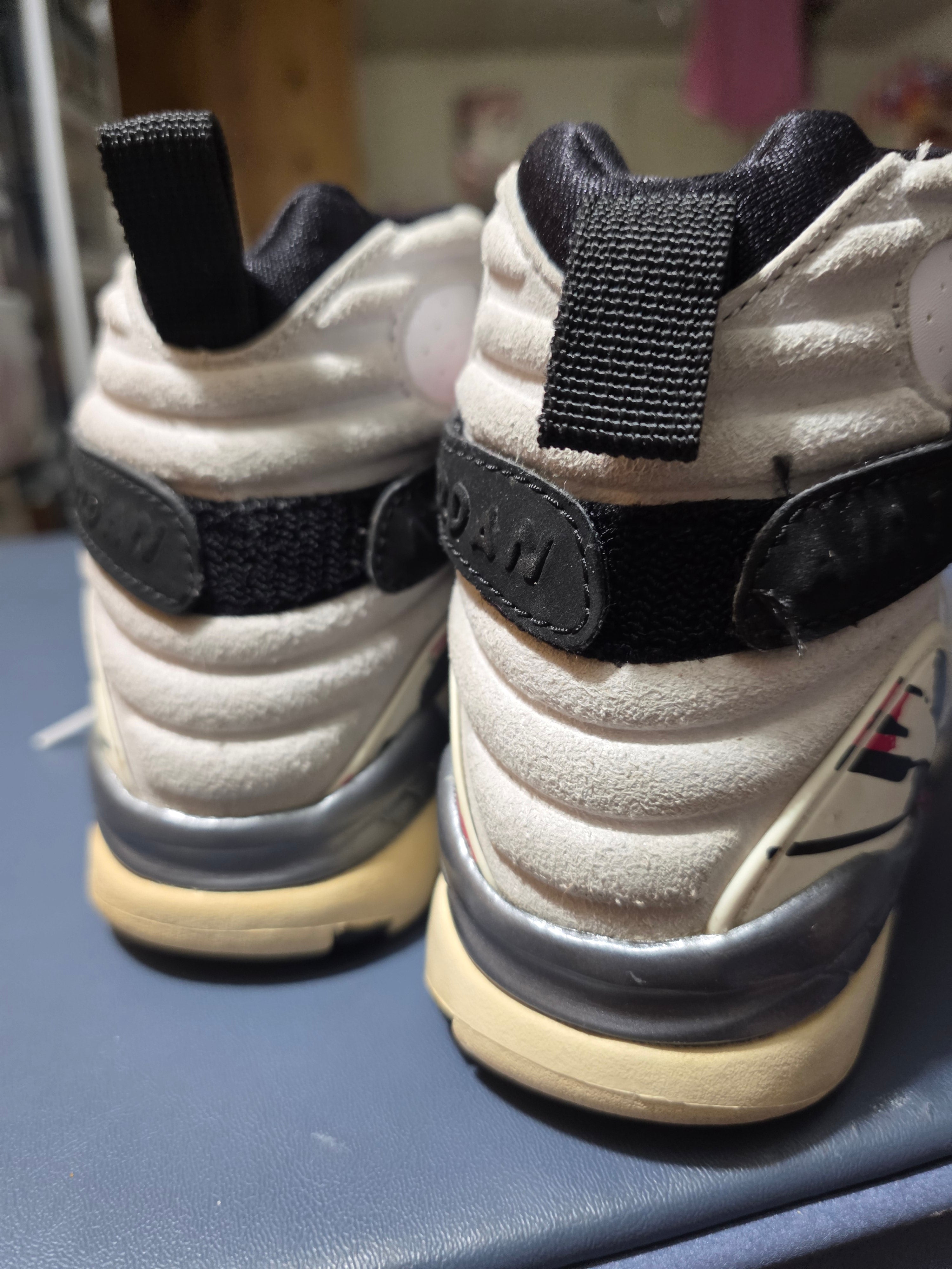 Jordan 8 Bugs Bunny, size 5y.