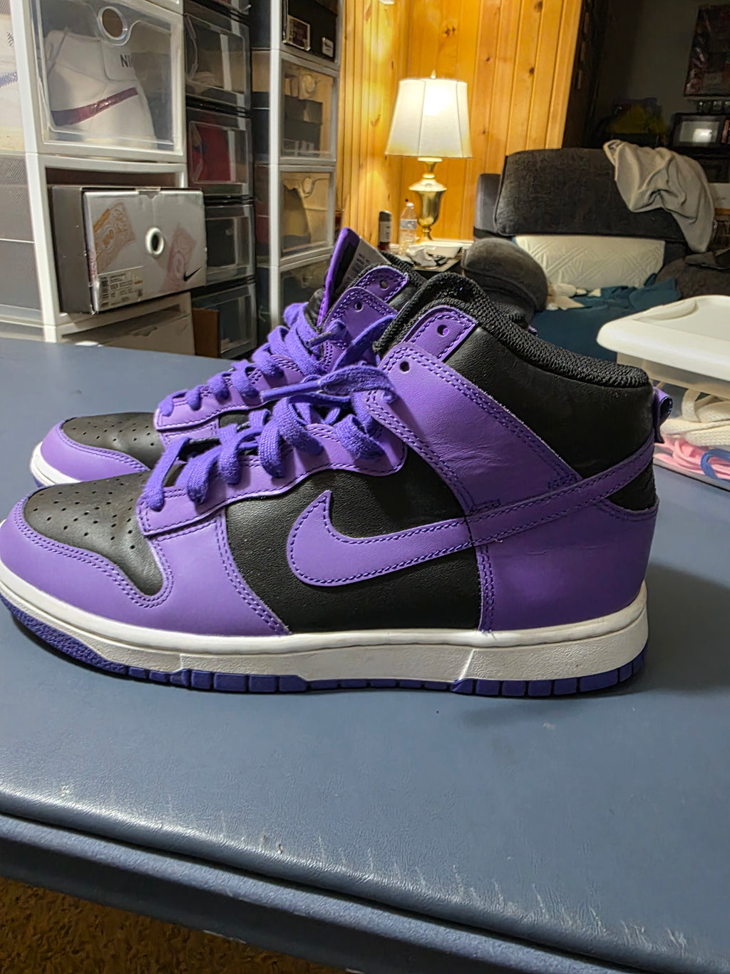 Jordan 1 Psychic purple, size 9m.