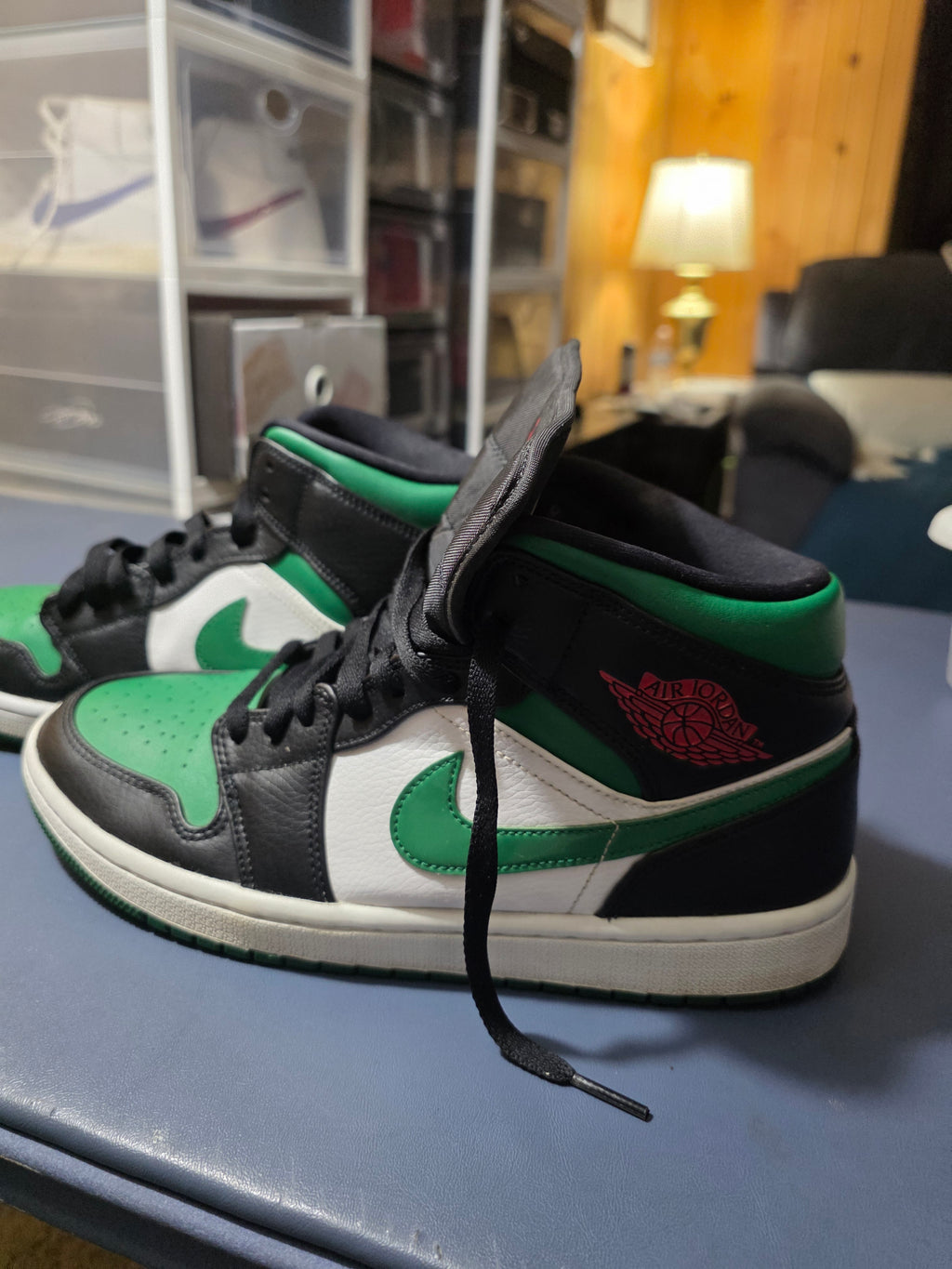 Jordan 1 High Pine Green, size 9.5m.