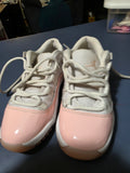Jordan 11 retro pink kids, size 12c.